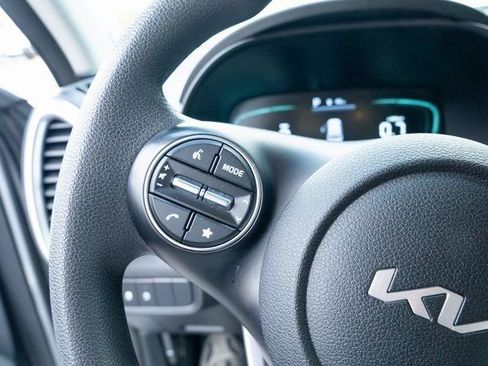 Used 2024 Kia Soul LX w/ Option Group 015 image 23