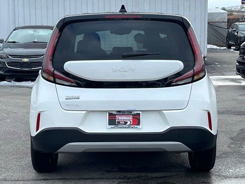 Certified 2023 Kia Soul S image 11