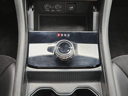 Used 2024 Jeep Grand Cherokee Altitude AWD/4WD image 13