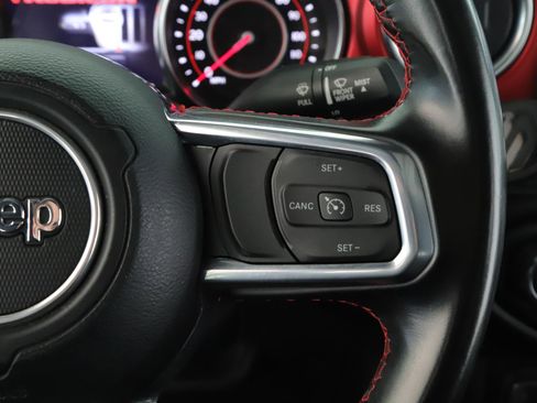 Used 2022 Jeep Gladiator Rubicon image 9