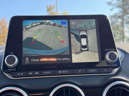 Used 2024 Nissan Sentra SR w/ SR Premium Package image 30