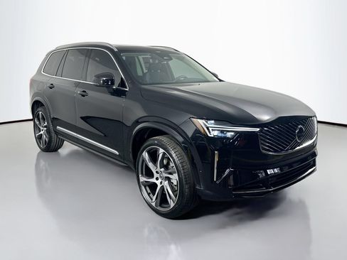 New 2026 Volvo XC90 B5 Plus w/ Protection Package Premier AWD/4WD image 3