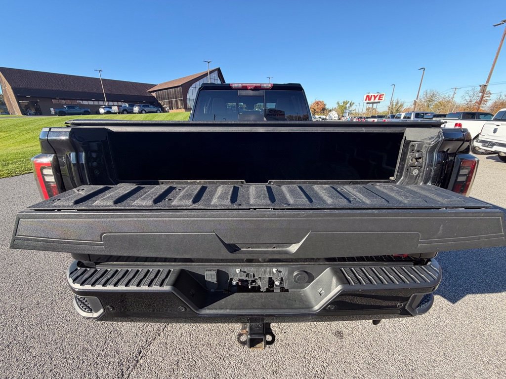 Used 2024 GMC Sierra 2500 AT4 w/ AT4 Premium Plus Package AWD/4WD image 42