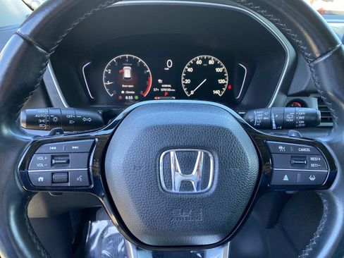 Used 2023 Honda Pilot Touring image 18