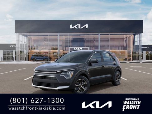 New 2025 Kia Niro LX image 1
