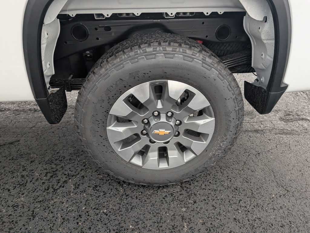 New 2026 Chevrolet Silverado 2500 Custom w/ Custom Value Package AWD/4WD image 19