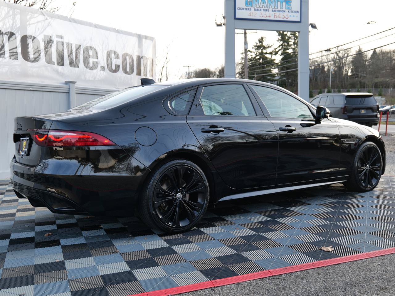 Used 2024 Jaguar XF R-Dynamic SE AWD/4WD image 67