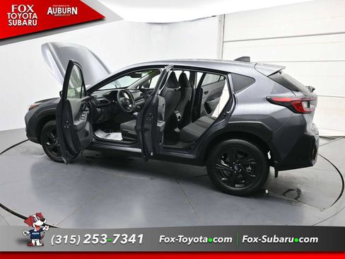 Used 2024 Subaru Crosstrek 2.0i AWD/4WD image 41
