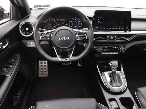 Used 2024 Kia Forte GT-Line w/ GT-Line Premium Package image 13