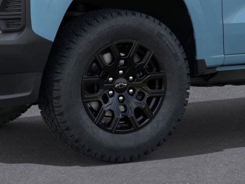 New 2025 Chevrolet Colorado W/T w/ WT Custom Package RWD image 9