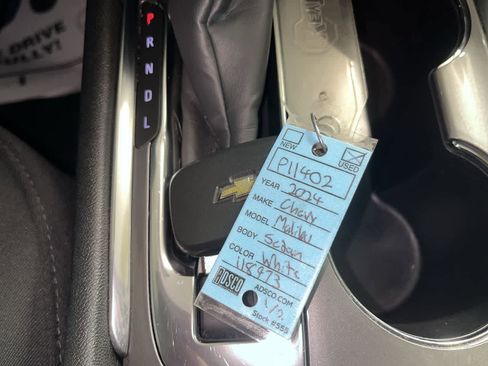 Used 2024 Chevrolet Malibu LT image 23