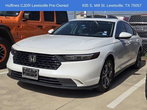 Used 2023 Honda Accord EX image 3