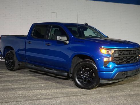 Used 2023 Chevrolet Silverado 1500 Custom w/ Rally Edition image 3