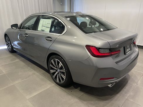New 2026 BMW 330i xDrive Sedan w/ Premium Package AWD/4WD image 4