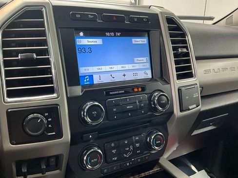 Used 2017 Ford F450 Lariat w/ Lariat Ultimate Package AWD/4WD image 11