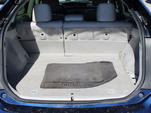 Used 2015 Toyota Prius Two image 30