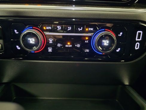 Used 2025 Chevrolet Silverado 1500 RST image 26