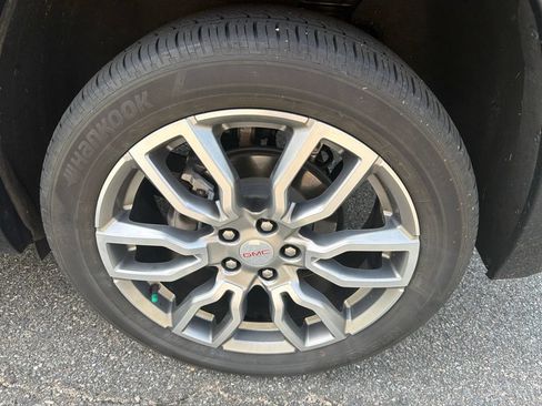 Used 2023 GMC Terrain Denali AWD/4WD image 11