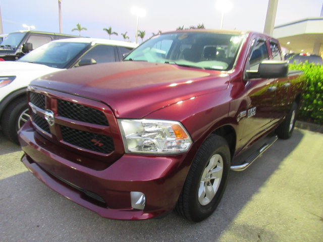 Used 2017 RAM 1500 Express RWD image 3