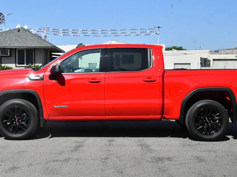 Used 2025 GMC Sierra 1500 Elevation AWD/4WD image 4