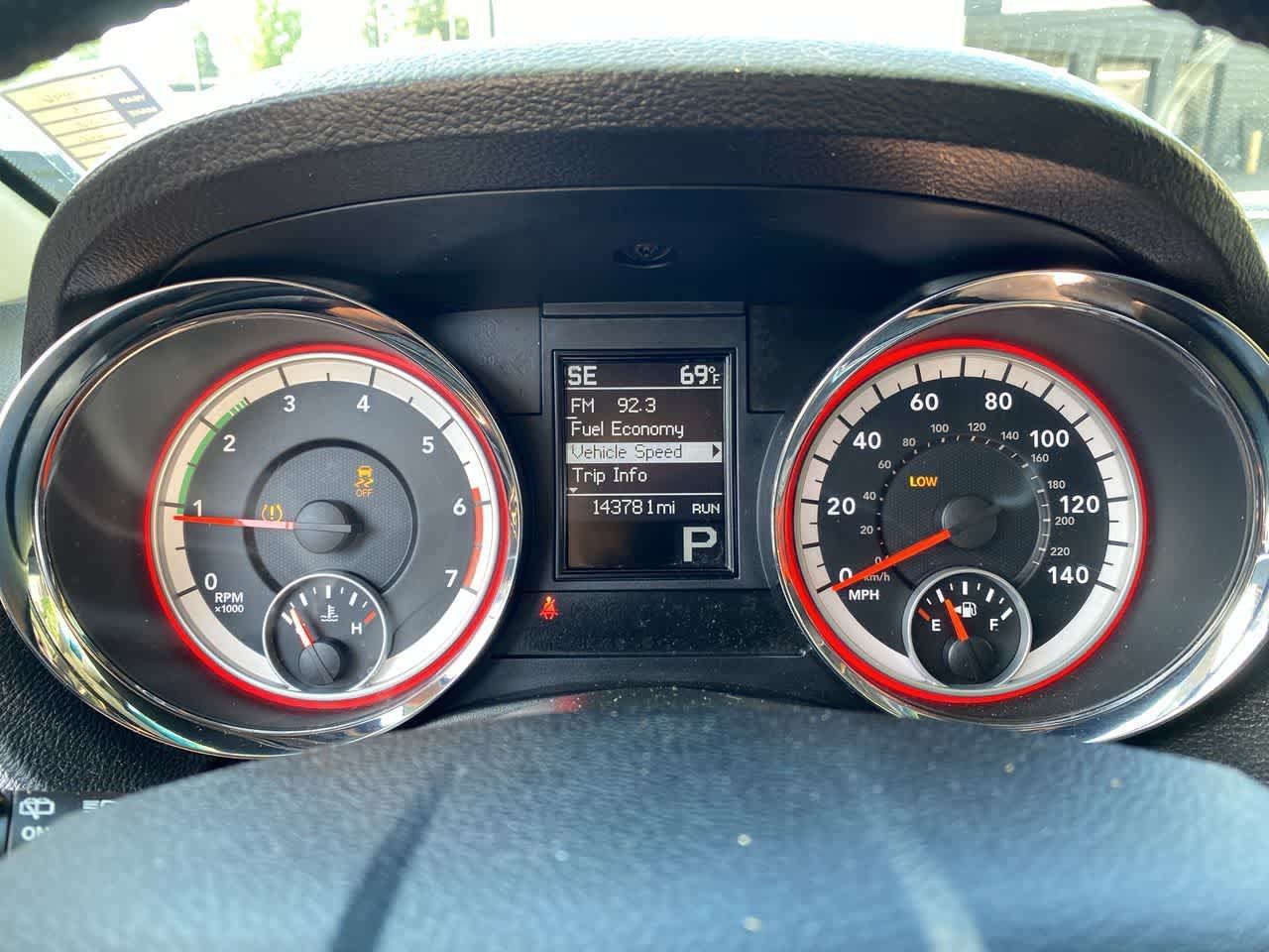 Used 2013 Dodge Durango R/T w/ Leather Interior Group AWD/4WD image 28