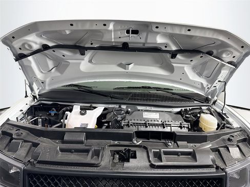 New 2025 Chevrolet Express 3500 3500 VAN 139 w/ Power Convenience Package image 17