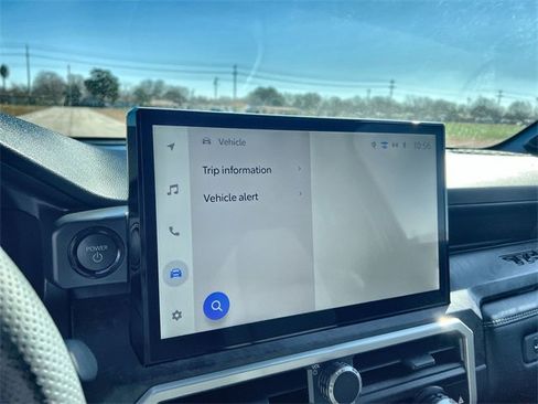 Used 2025 Toyota Tacoma Limited image 13