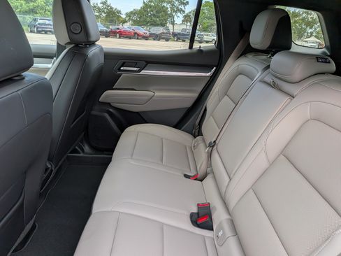 New 2027 GMC Terrain Elevation w/ Elevation Premium Package FWD image 16