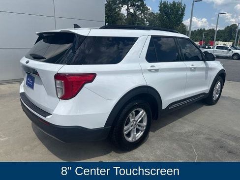 Certified 2021 Ford Explorer XLT w/ Equipment Group 202A RWD image 6