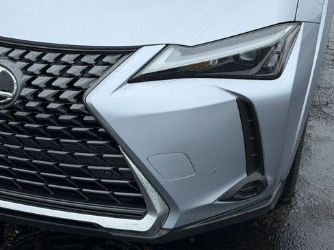 Used 2025 Lexus UX 300h AWD w/ Accessory Package (Z2) image 11