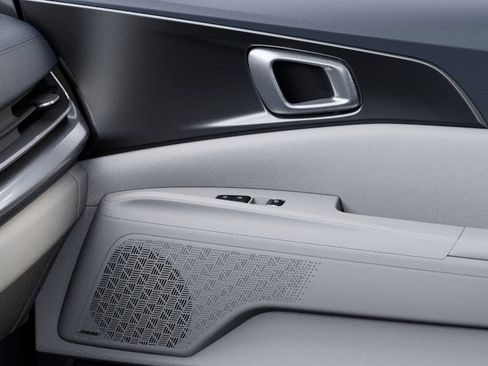 New 2025 Kia Carnival SX Prestige FWD image 25