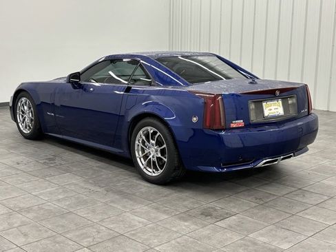 Used 2004 Cadillac XLR image 4