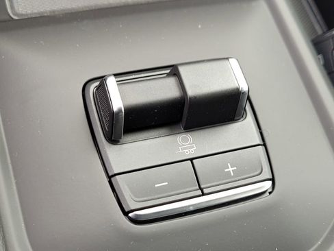 New 2026 GMC Sierra 2500 Denali image 18