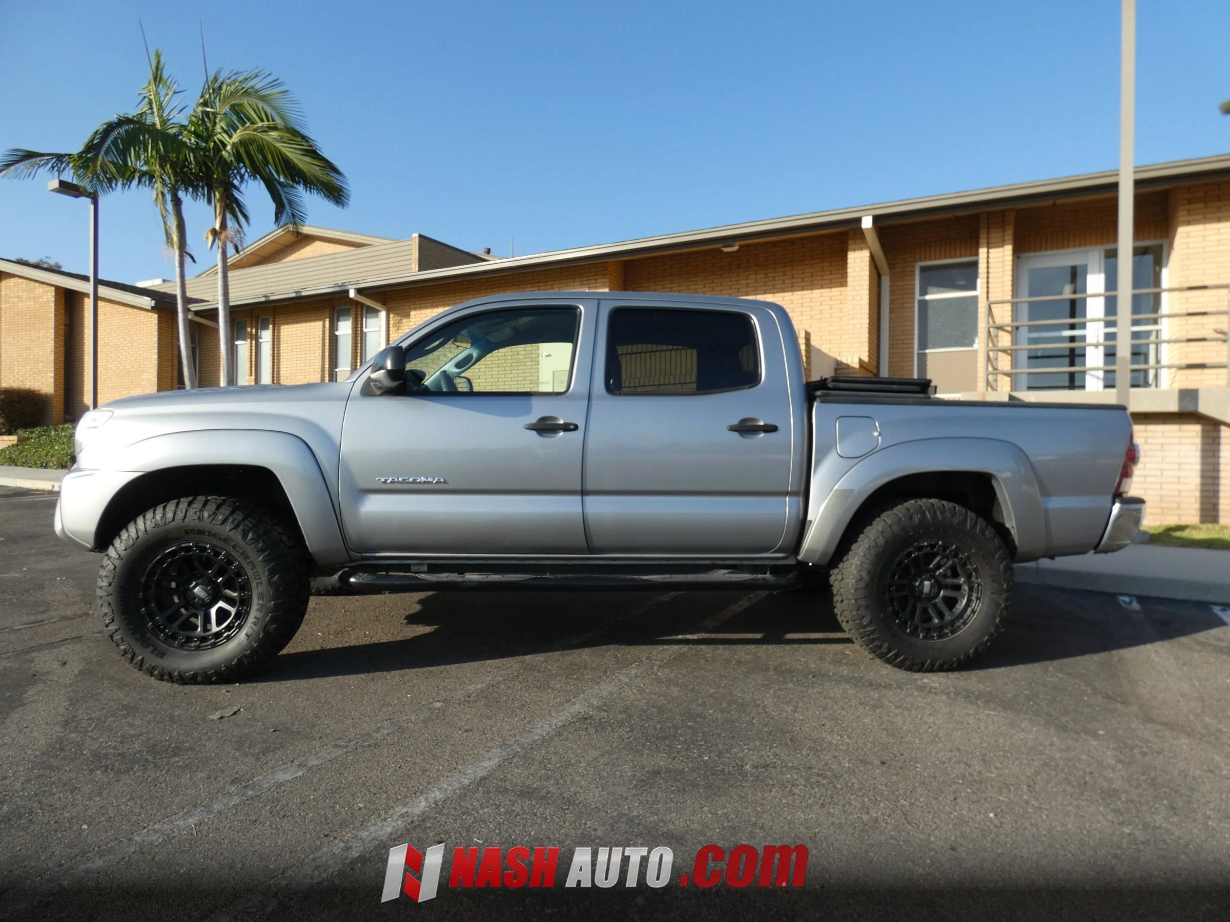 Used 2015 Toyota Tacoma PreRunner w/ SR5 Package RWD image 14