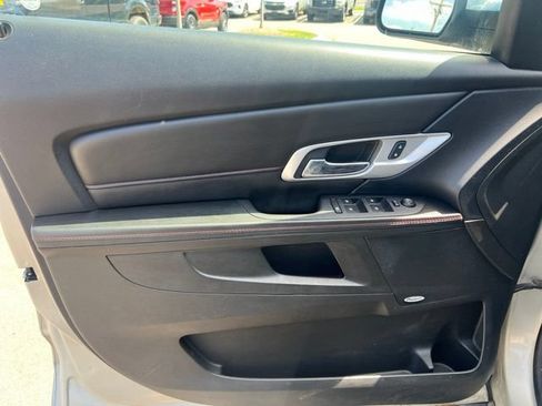 Used 2015 GMC Terrain SLE w/ Chrome Edition FWD image 17