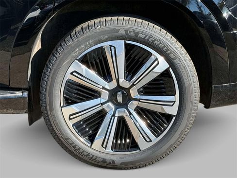 New 2025 Cadillac Escalade IQ Luxury 2 image 12