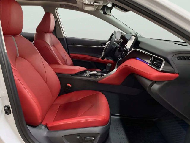 Used 2022 Toyota Camry XSE w/ Driver Assist Package FWD image 30