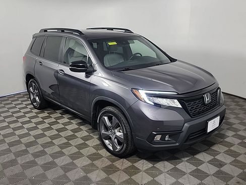Certified 2019 Honda Passport Touring image 2