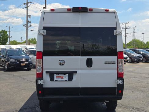 Used 2023 RAM ProMaster 2500 FWD image 18