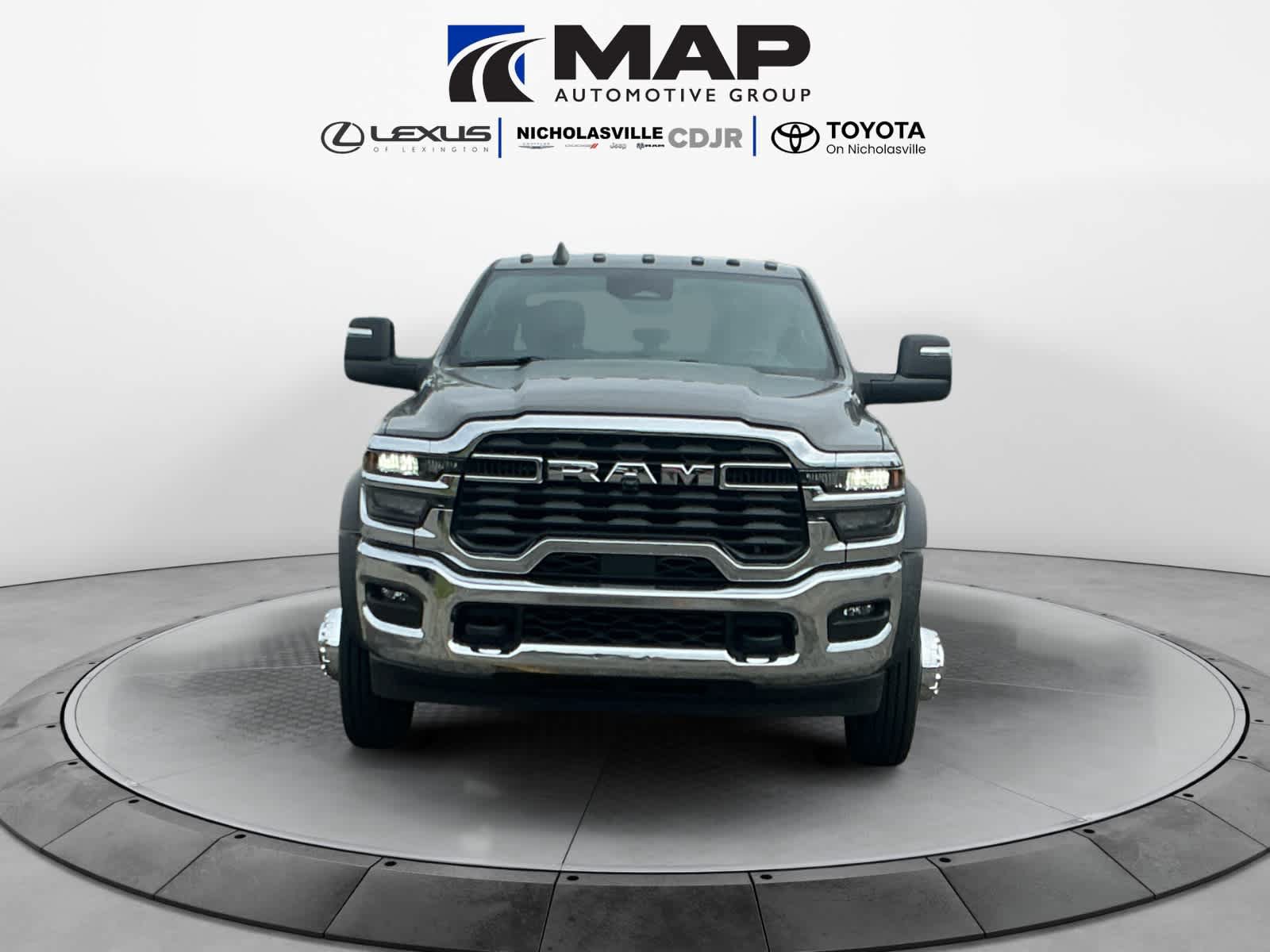 New 2026 RAM 4500 Tradesman w/ Chrome Appearance Group AWD/4WD image 8