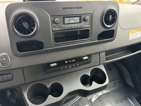 New 2026 Mercedes-Benz Sprinter 2500 image 9