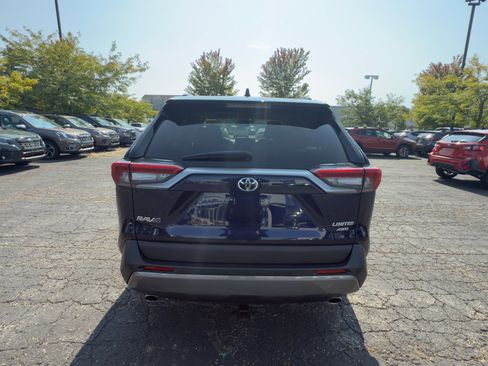 Used 2019 Toyota RAV4 Limited w/ Cold Weather Package image 4