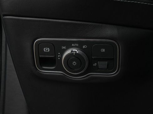 Used 2023 Aston Martin DBX 707 AWD/4WD image 32