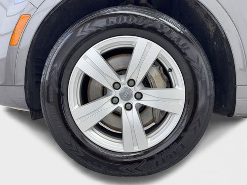 Used 2019 Audi Q7 2.0T Premium Plus w/ Premium Plus Package image 57