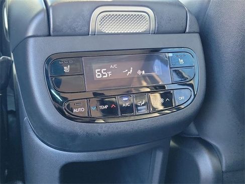 New 2026 Hyundai Ioniq 9 SEL image 19