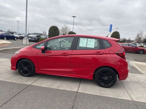 Used 2019 Honda Fit Sport image 9