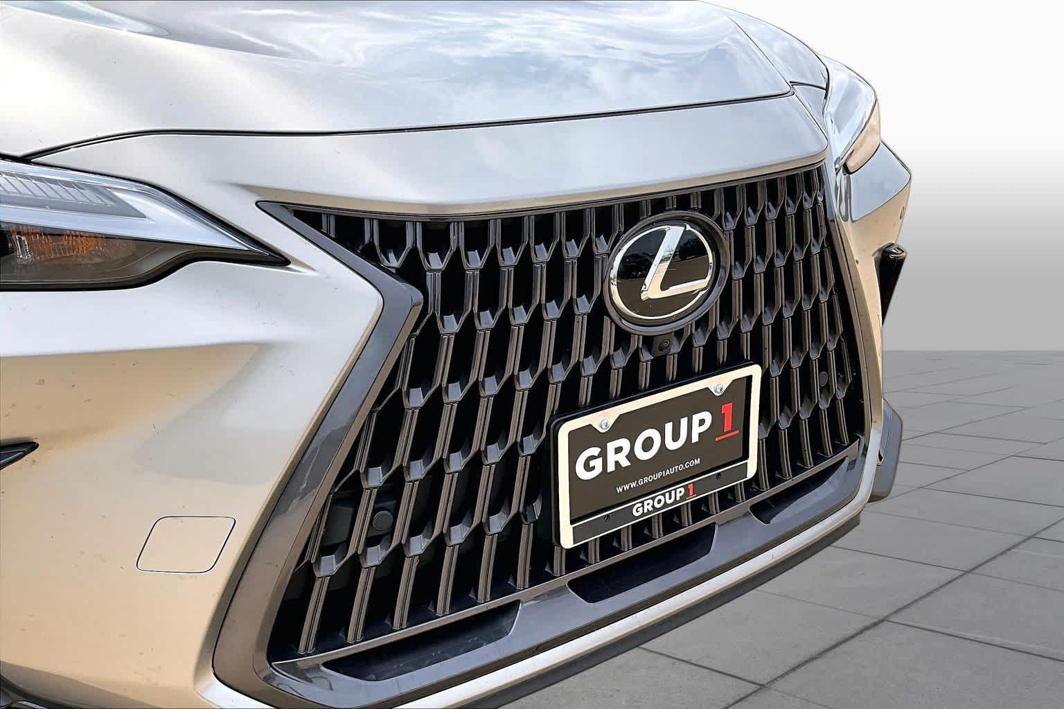 Used 2025 Lexus NX 350 AWD w/ Accessory Package (2T) image 30