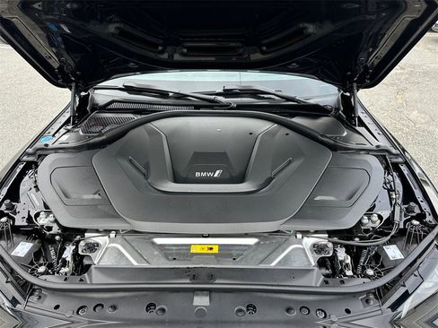 Used 2025 BMW i4 M50 w/ Premium Package image 29