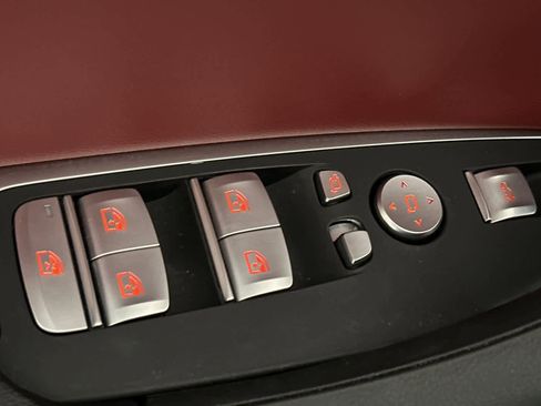 Used 2023 BMW X3 sDrive30i w/ M Sport Package image 13