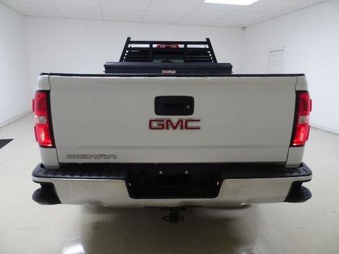 Used 2018 GMC Sierra 1500 2WD Regular Cab image 5